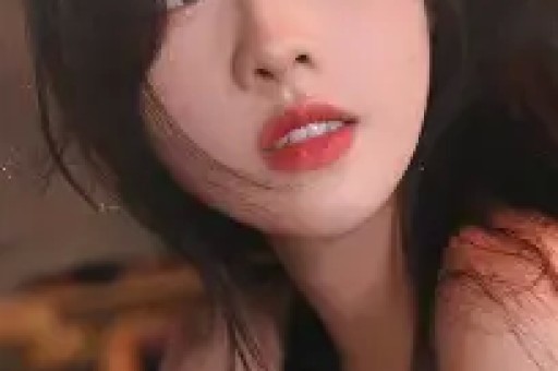 央视最惨女主持：男友被判死缓丈夫惨死狱中现在48岁依旧单身